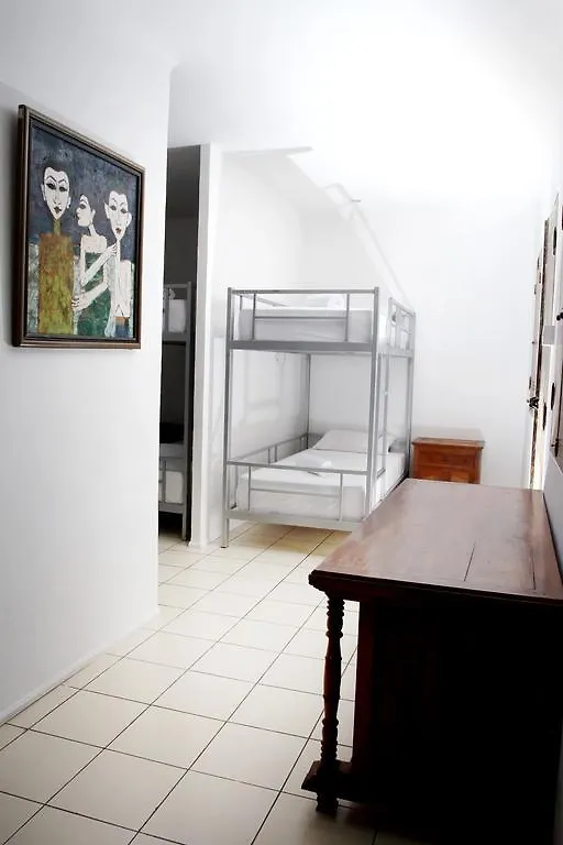 Ons Bed & Breakfast Ubud Hostel