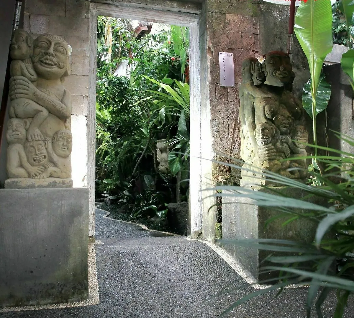 Hostel Ons Bed & Breakfast Ubud Indonézia